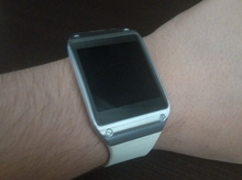 "Samsung Galaxy Gear" qol saatı