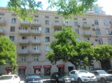 2-otaqlı mənzil kirayə verilir, 28 May m., 60 m²