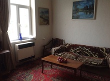 4-otaqlı mənzil, Nəsimi r., 120 m²