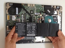 "Acer 572G" platası