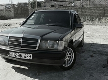 Mercedes 190, 1990 il