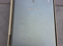 Samsung Galaxy tab S T 705