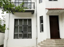 Ofis icarəyə verilir, Elmlər Akademiyası m.