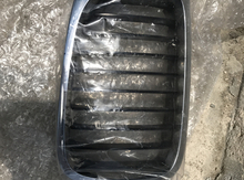 "BMW E46" radiator barmaqlığı