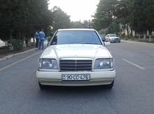 Mercedes E 200, 1995 il