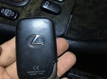 "Lexus" pultu
