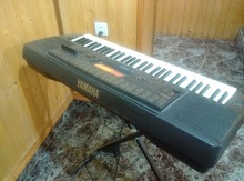 Sintezator "Yamaha 520"