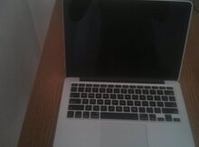 Apple Macbook