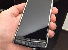 Vertu Signature Touch 2016 Madel