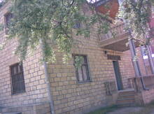 Həyət evi, Bakıxanov qəs.
