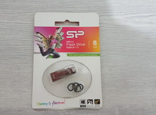 USB flaş 8GB