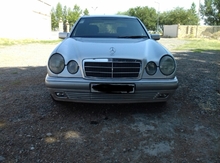 Mercedes E 200, 1998 il