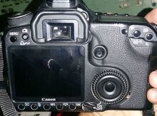 Canon 50D (18-55mm)