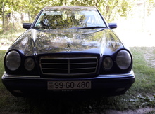 Mercedes E 240, 1999 il