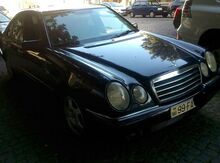 Mercedes E 200, 1998 il