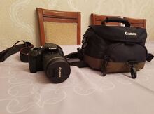 Fotoaparat "Canon 700D"