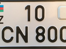 Avtomobil qeydiyyat nişanı - 10-CN-800