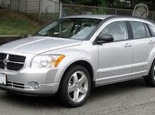 "Dodge Caliber" pərdəsi