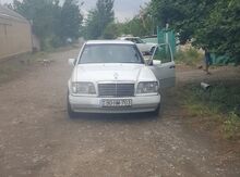 Mercedes E 220, 1993 il