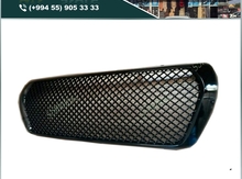 "Toyota Land Cruiser" ön radiator barmaqlığı