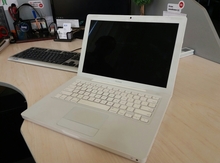 Noutbuk "Apple MacBook"