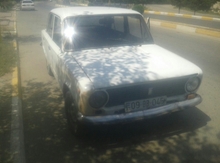 LADA (VAZ) 21011, 1986 il