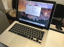 Apple Macbook