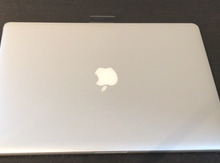 Apple Macbook Pro 15.4
