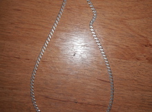 Gümüş boyunbağı