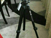 Tripod