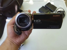 Fotoaparat ve videokamera