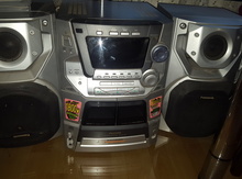 Panasonic musiqi mərkəzi