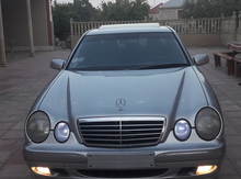 Mercedes E 220, 1999 il