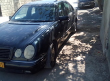 Mercedes E 230, 1996 год