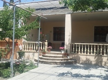 Həyət evi, Bakıxanov qəs.