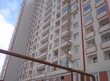 Сдаётся 3-х комнатная квартира, пр. Тбилиси, 147 м²