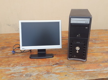 Monitor və sistem bloku