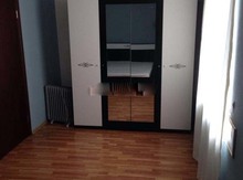 2-otaqlı mənzil kirayə verilir, E. Akademiyası m., 50 m²