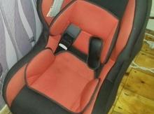 Uşaq üçün avtomobil oturacağı