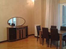 4-otaqlı yeni tikili kirayə verilir, R.Behbudov küç., 178 m²