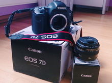Fotoaparat "Canon 7D"