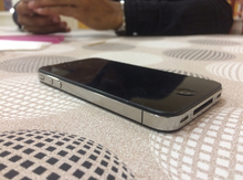 Apple iPhone 4