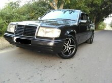 Mercedes E 220, 1992 il