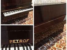 Pianino "Petrof"