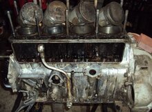 "UAZ 469" mühərriki