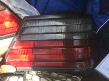 "Mercedes-Benz W124" arxa işıqları