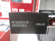 Noutbuk "Asus x554"
