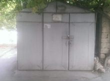 Qaraj, Neftçilər m.