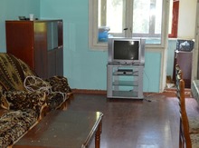 2-otaqlı mənzil kirayə verilir, 3-cü mkr., 50 m²