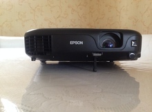 Proyektor "Epson"